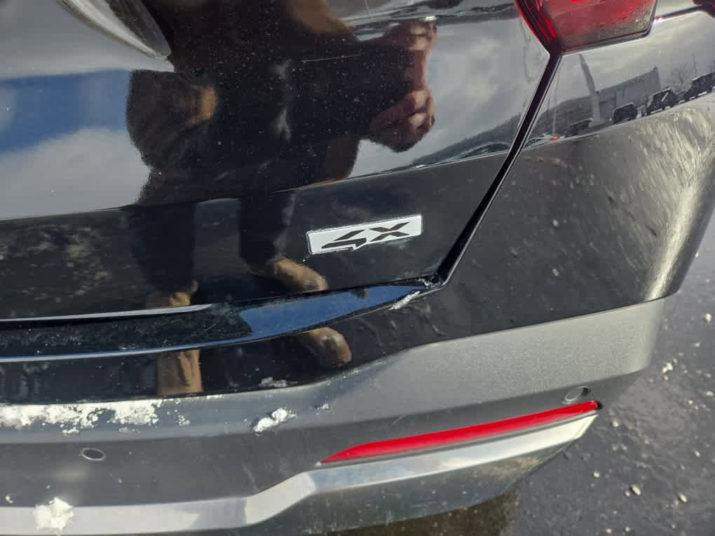 Used 2024 Kia Sorento S image 5
