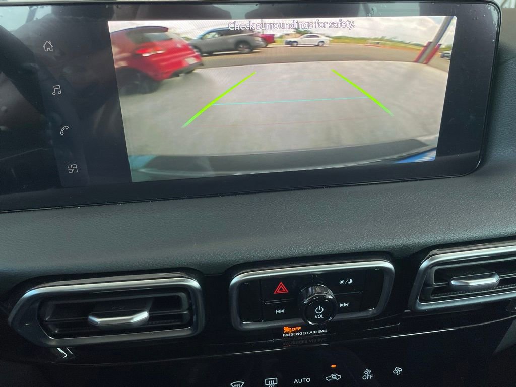 Used 2026 Nissan Sentra SR w/ Floor Mat Package FWD image 8