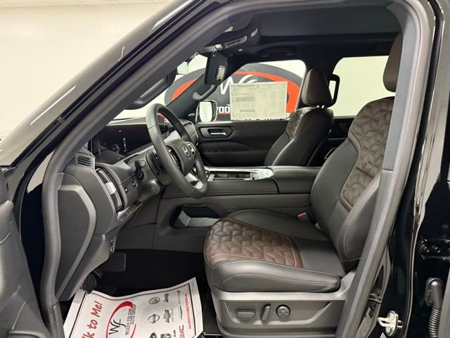 New 2025 Nissan Armada Platinum w/ Convenience Package image 9