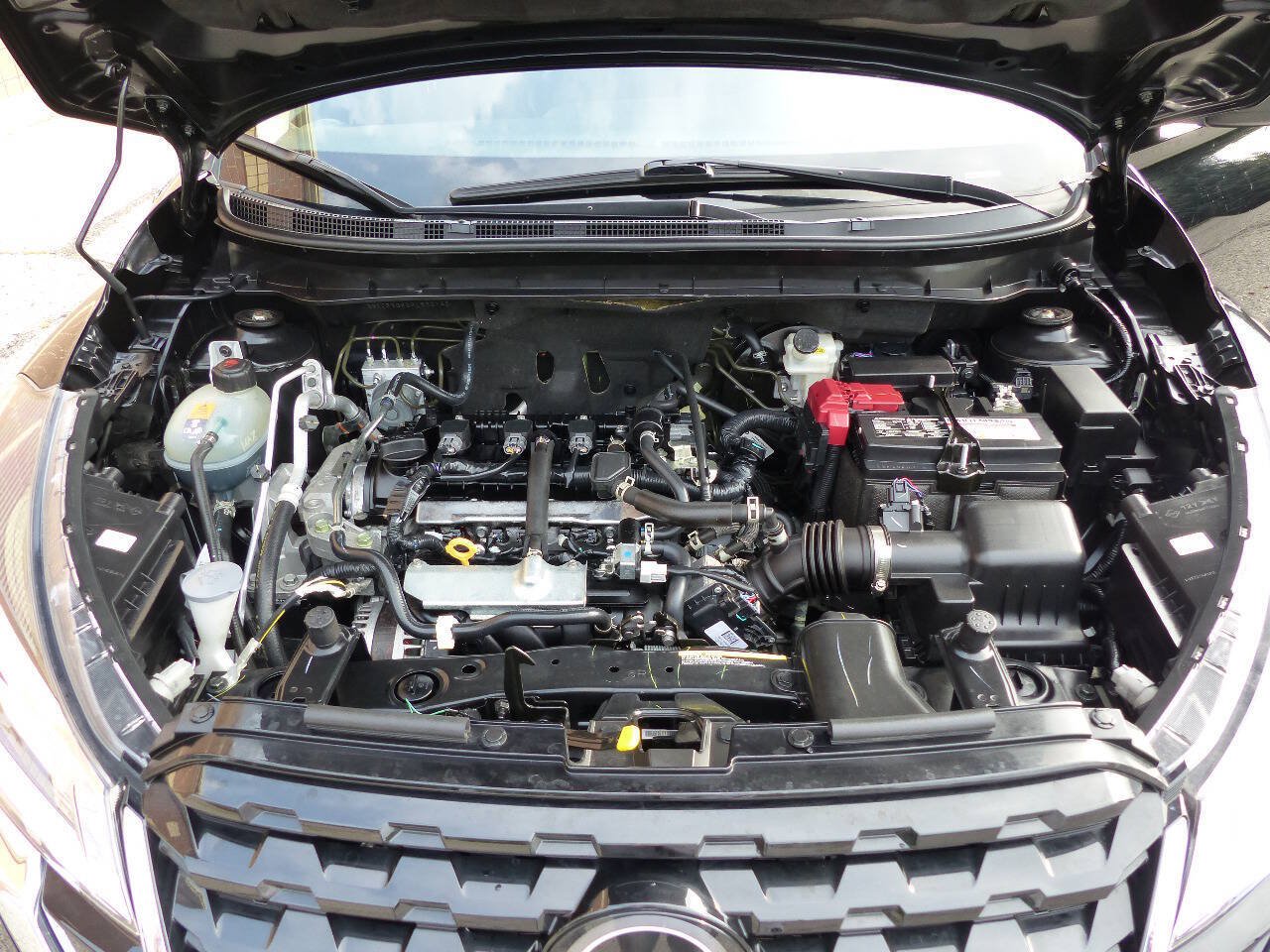 Used 2024 Nissan Kicks S FWD image 14