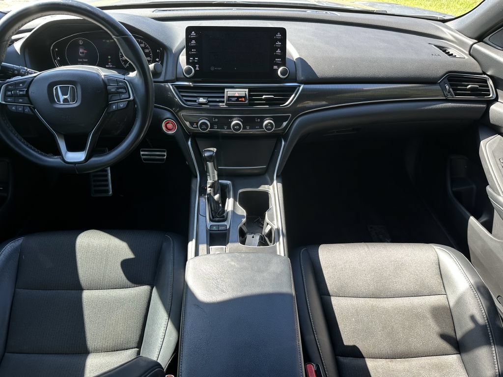 Used 2018 Honda Accord Sport image 8