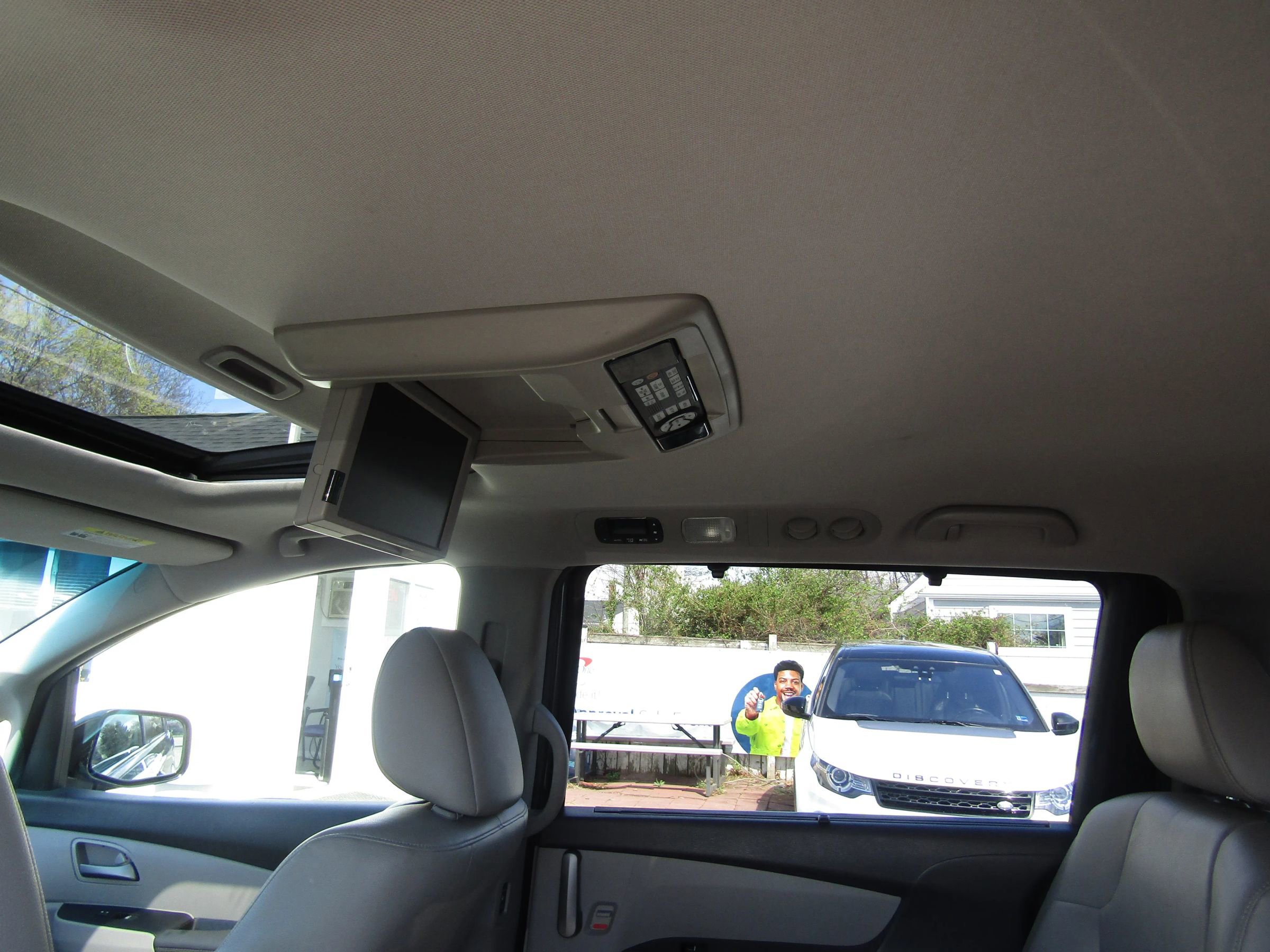 Used 2013 Honda Odyssey EX-L image 17