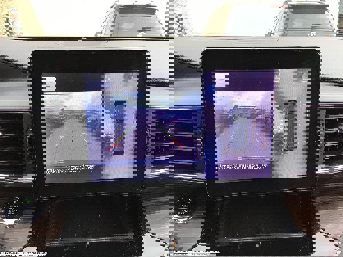 Used 2021 Ford Explorer Limited w/ Equipment Group 301A RWD image 8