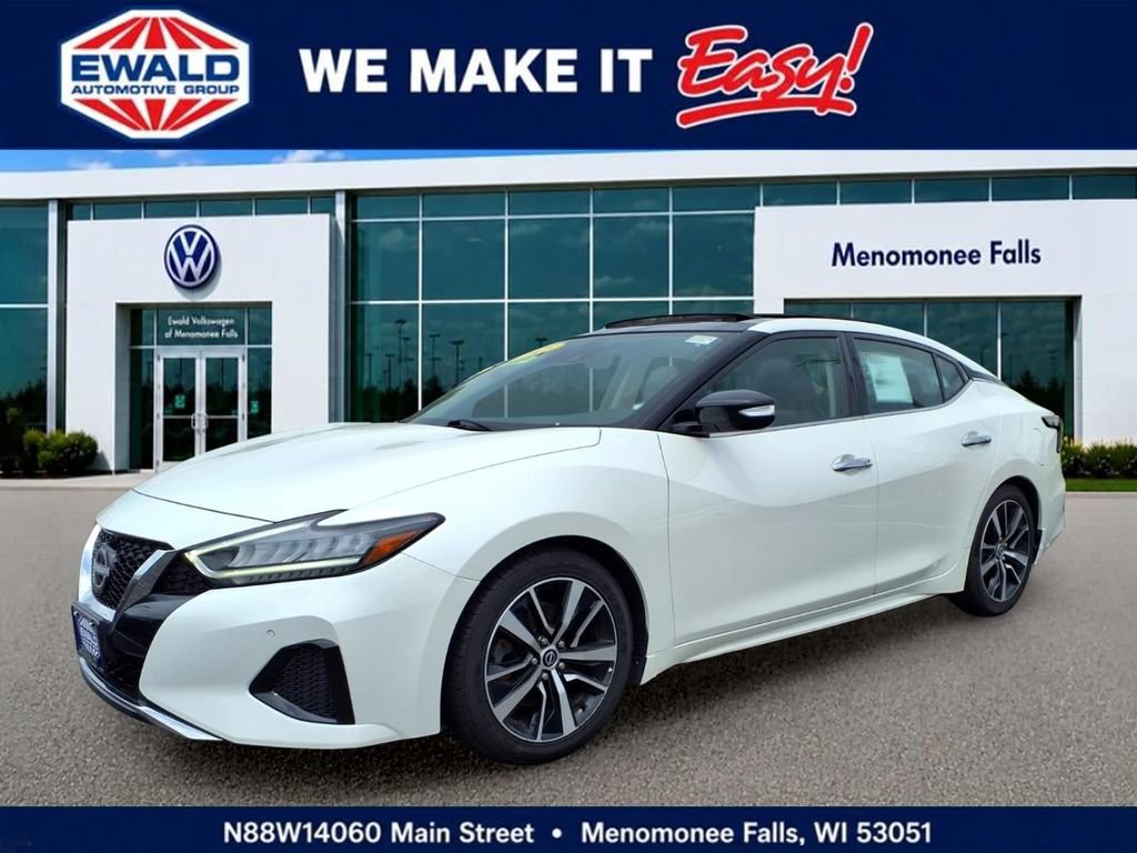 Used 2023 Nissan Maxima SL FWD image 2