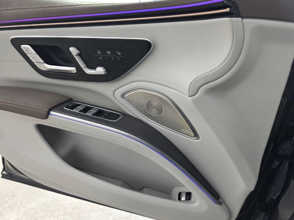 Certified 2023 Mercedes-Benz EQS AMG 4MATIC image 25