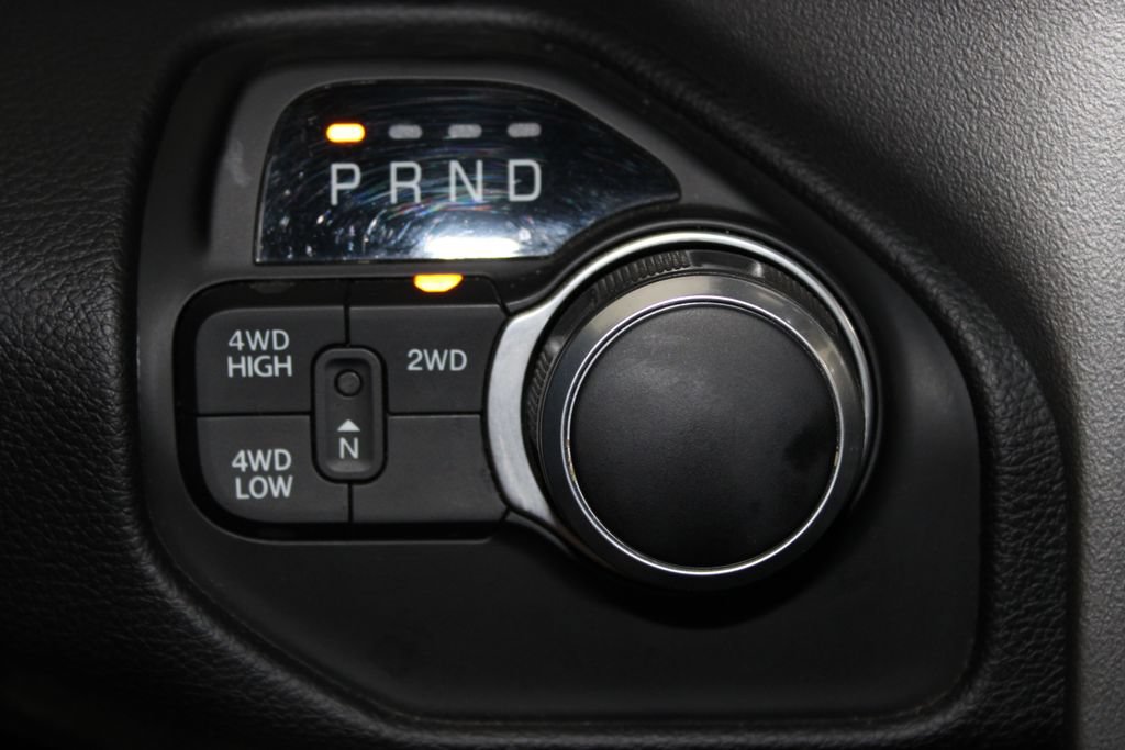 Used 2024 RAM 2500 Big Horn AWD/4WD image 41