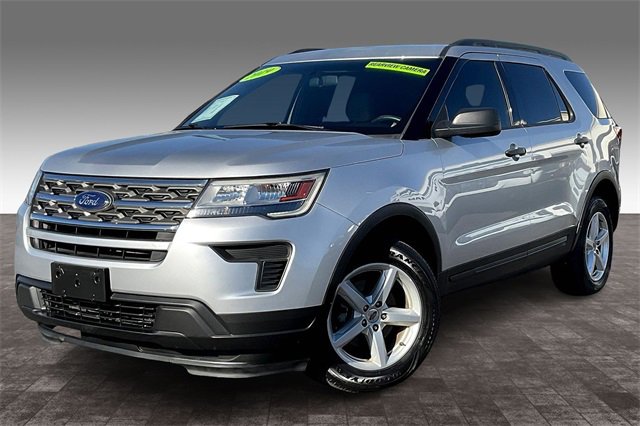 Used 2019 Ford Explorer Base w/ Class III Trailer Tow Package image 1