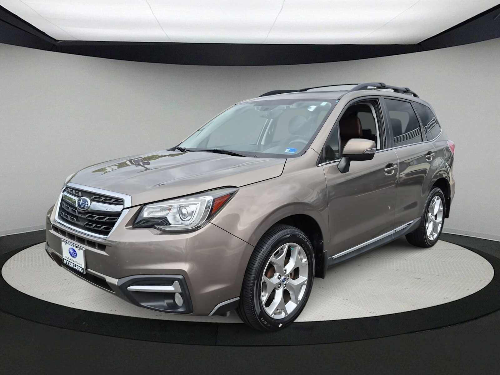 Used 2018 Subaru Forester 2.5i Touring AWD/4WD image 4