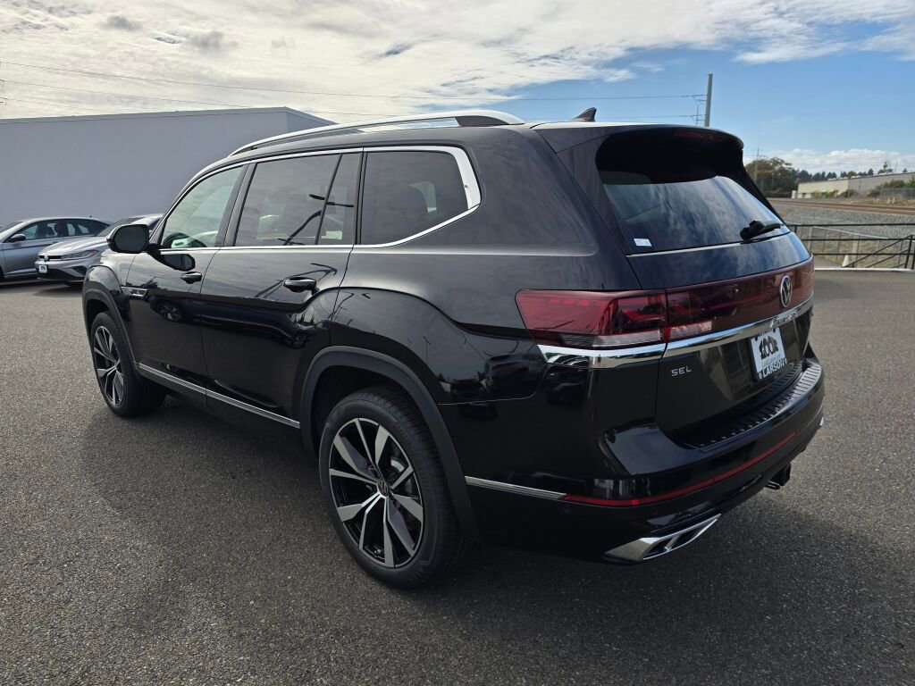 New 2026 Volkswagen Atlas SEL Premium R-Line image 6