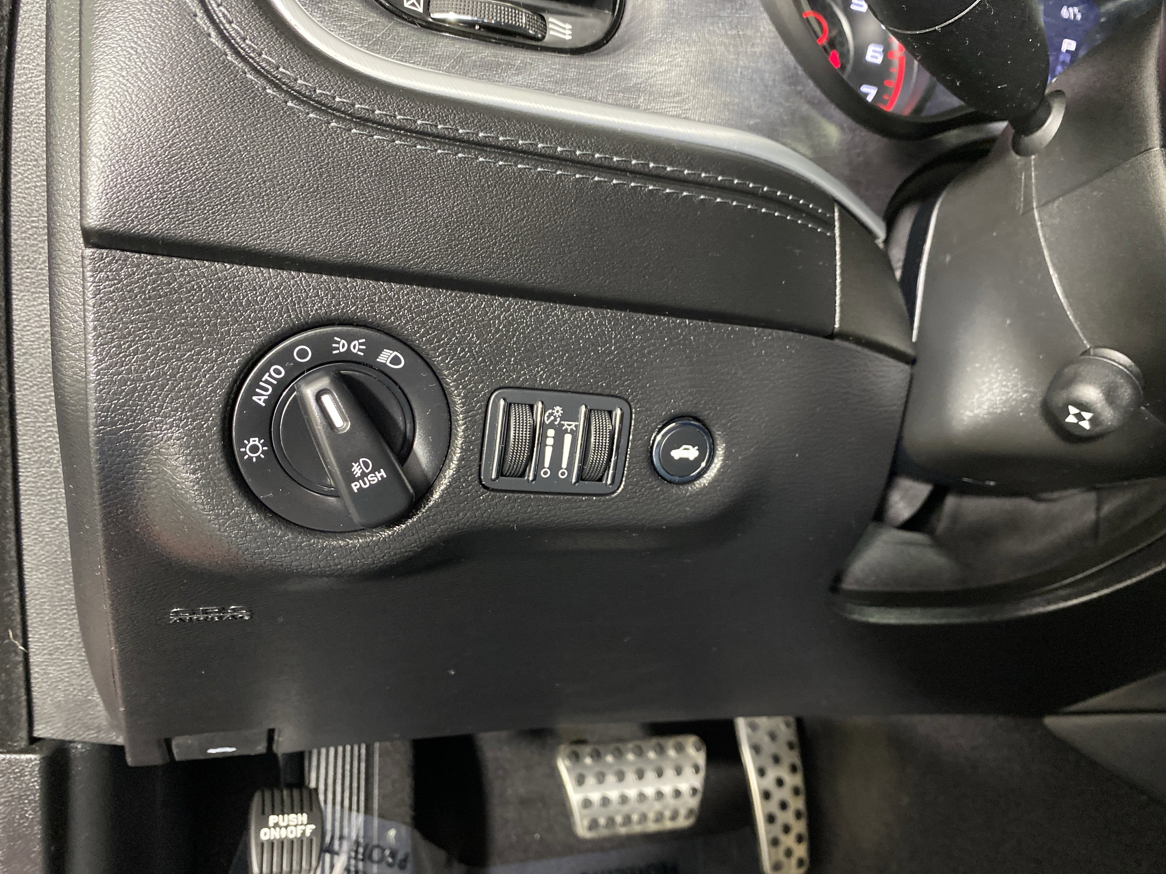 Used 2022 Dodge Charger R/T w/ Daytona Edition Group image 25