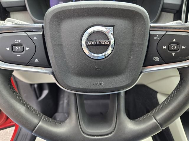 Used 2023 Volvo XC40 B5 Plus w/ Protection Package Premier image 26