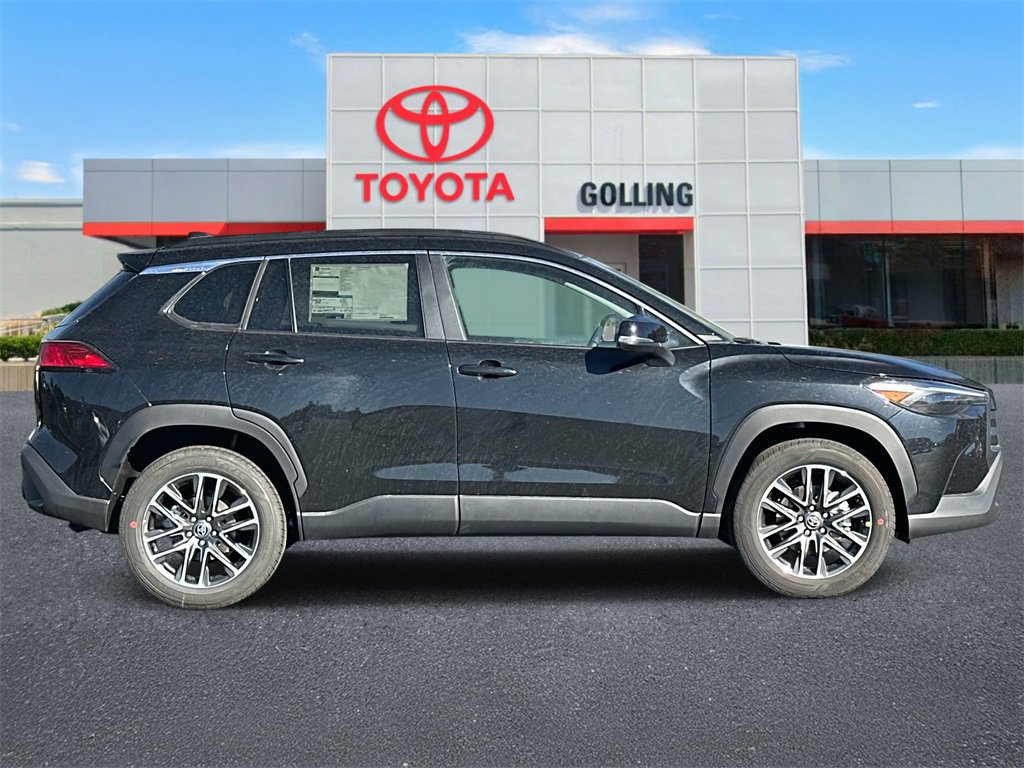 New 2026 Toyota Corolla Cross XLE image 2