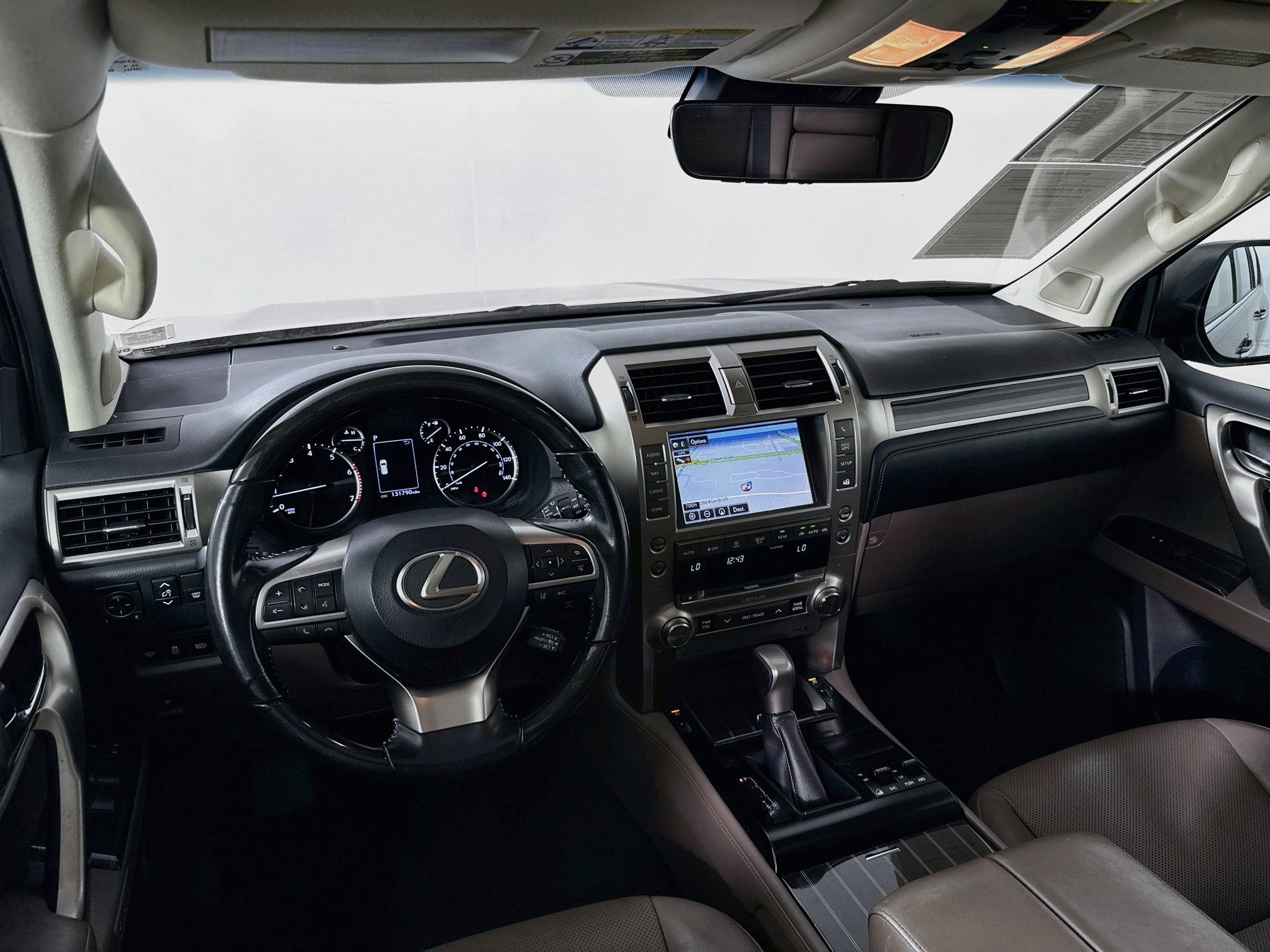Used 2020 Lexus GX 460 Premium w/ Premium Package AWD/4WD image 24