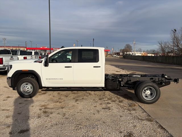 New 2026 GMC Sierra 3500 Pro w/ Convenience Package image 3