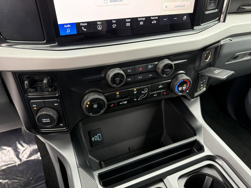 New 2026 Ford F350 XLT w/ XLT Premium Package image 12