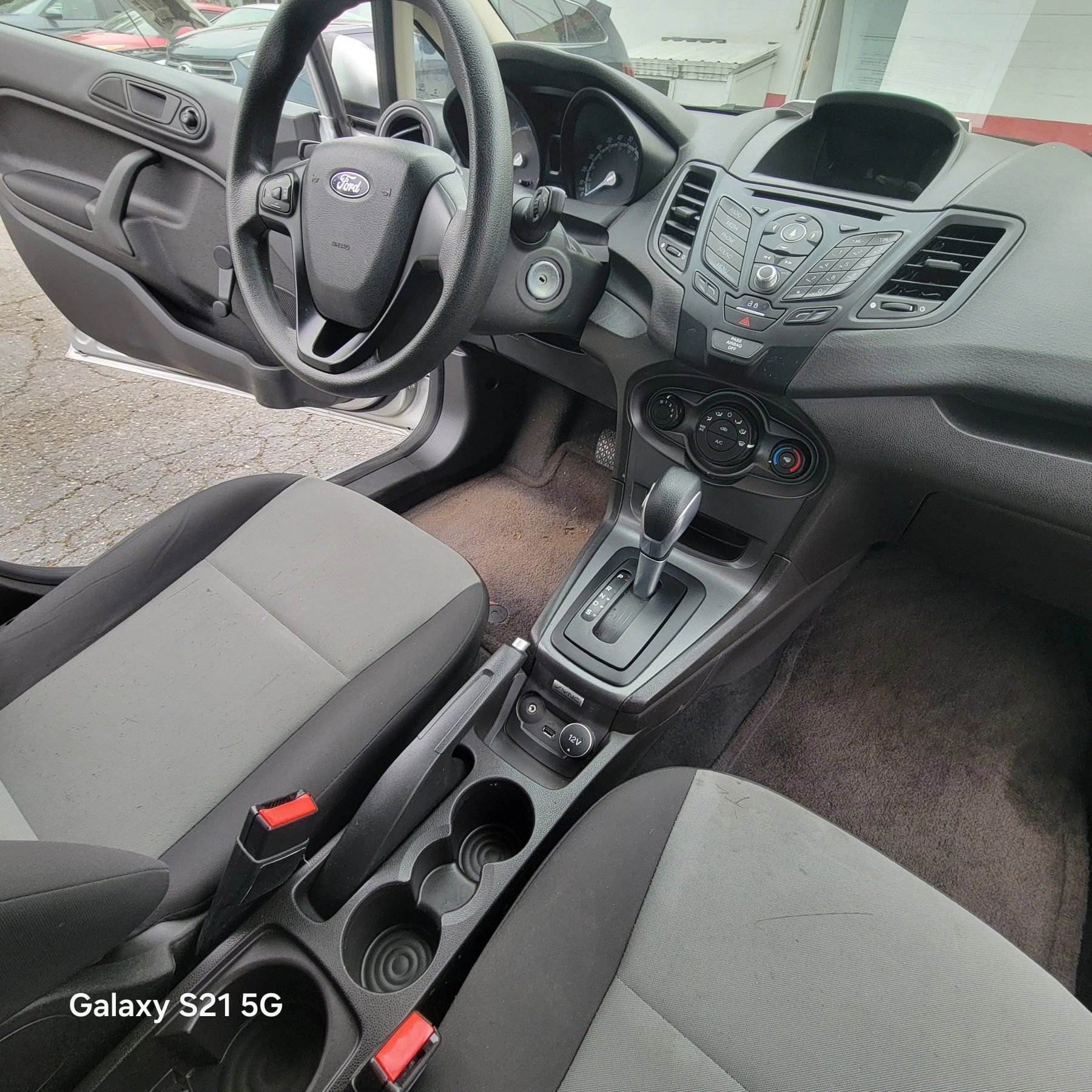 Used 2016 Ford Fiesta S image 15