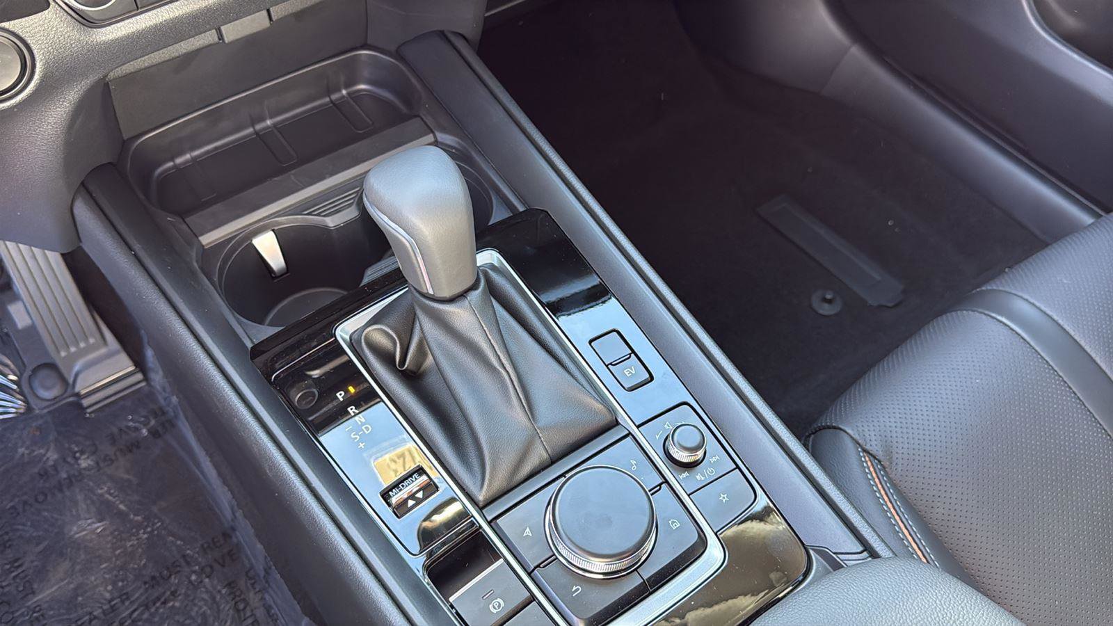 New 2026 MAZDA CX-50 AWD 2.5 Hybrid w/ Cargo Package image 16