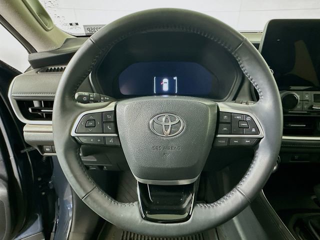 Used 2024 Toyota Grand Highlander Limited image 13