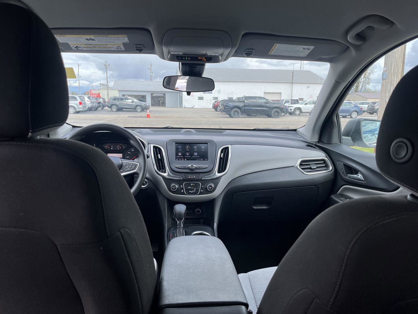 Used 2023 Chevrolet Equinox LS image 22