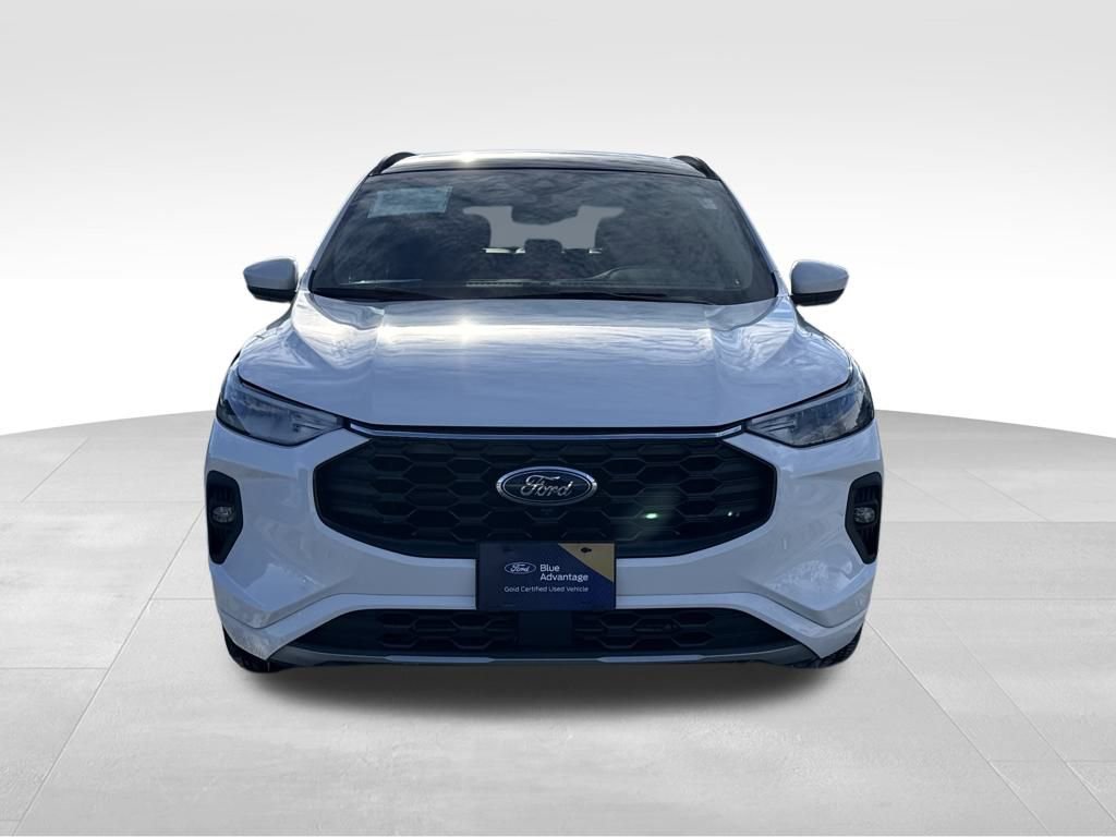 Certified 2023 Ford Escape ST-Line Select w/ Tech Pack #2 image 4