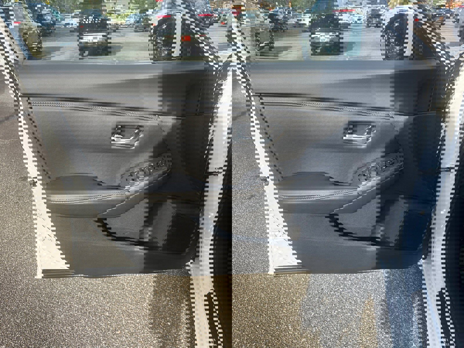 New 2025 Nissan Sentra SV image 10