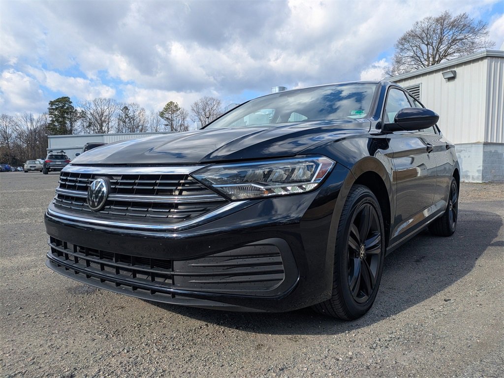 Used 2023 Volkswagen Jetta SE image 8