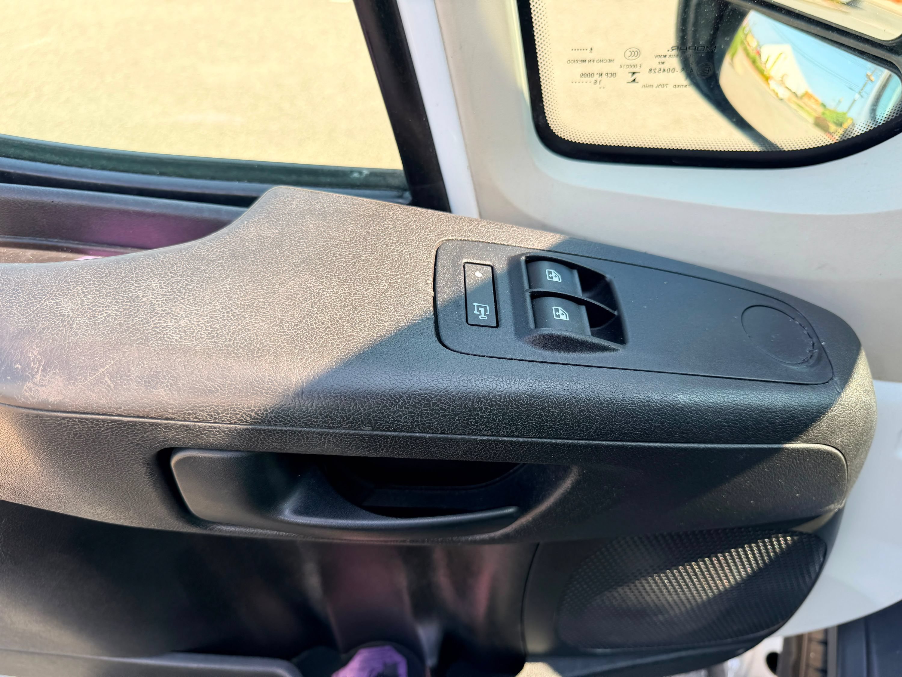 Used 2017 RAM ProMaster 2500 FWD image 12