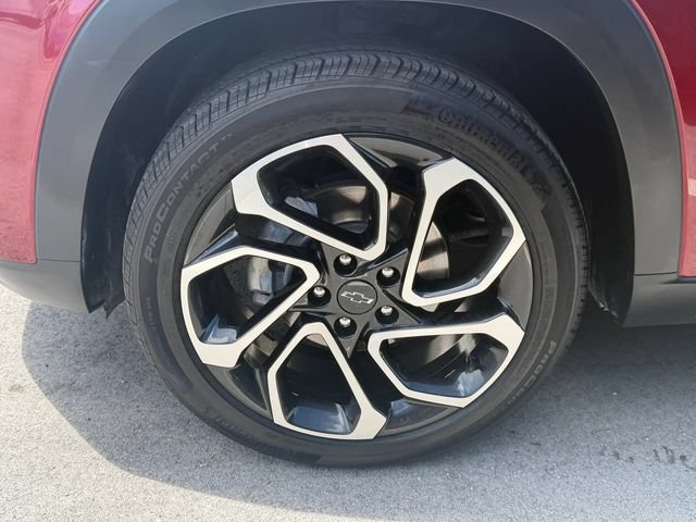 Used 2025 Chevrolet Trax RS w/ Driver Confidence Package FWD image 9