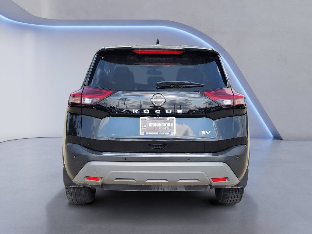 Used 2023 Nissan Rogue SV FWD image 8