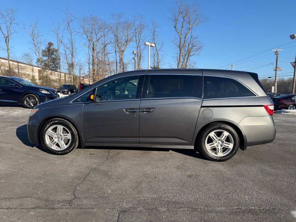 Used 2013 Honda Odyssey Touring Elite image 4