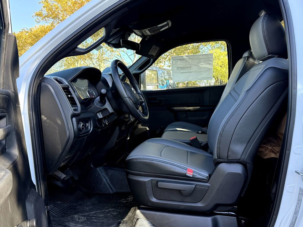 New 2026 RAM 3500 Tradesman w/ Chrome Appearance Group image 11