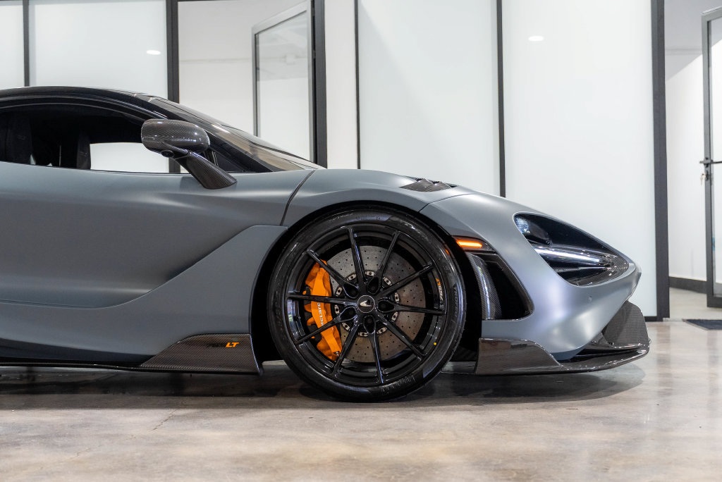 Used 2021 McLaren 765LT RWD image 8