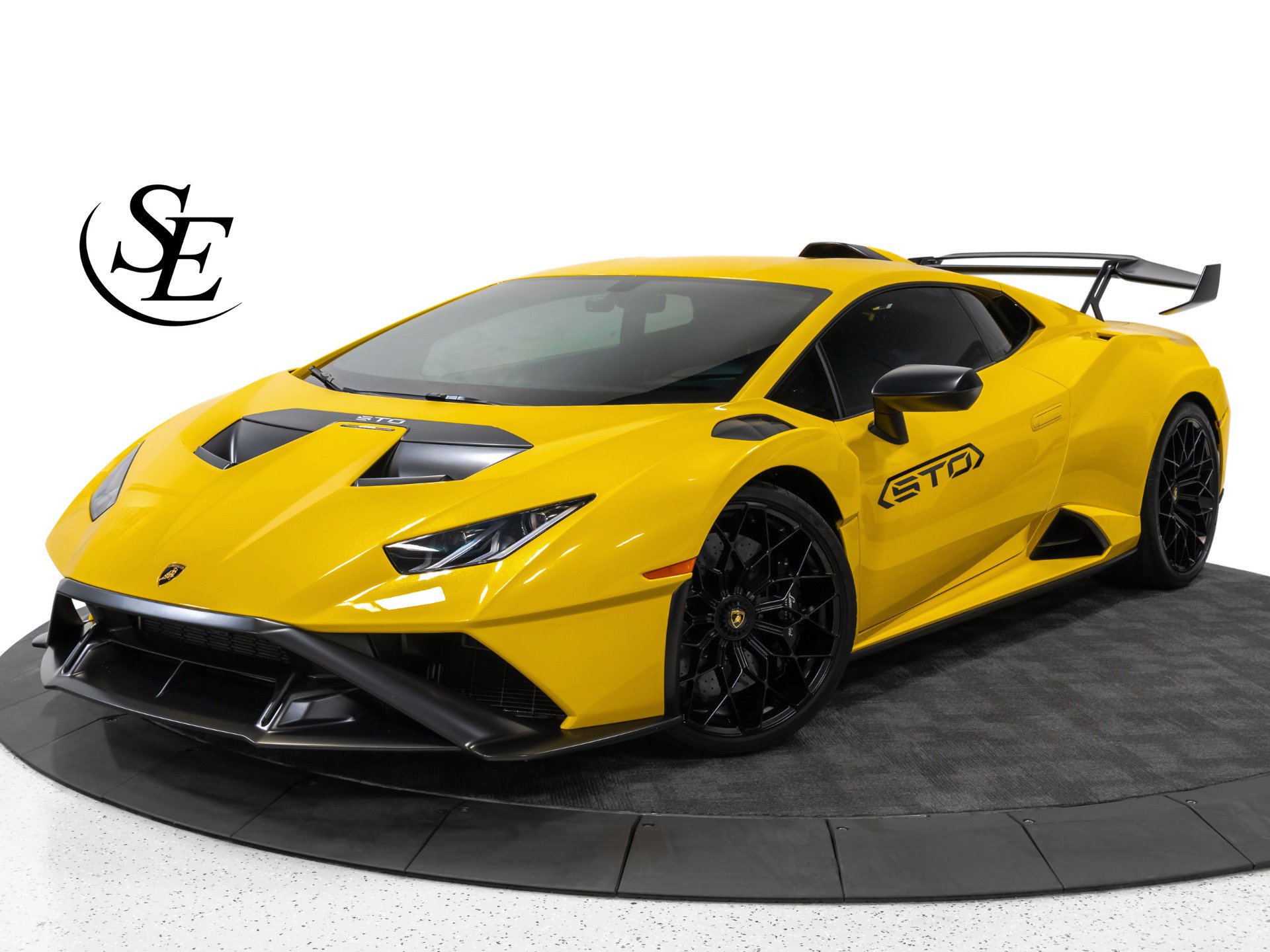 Used 2022 Lamborghini Huracan STO