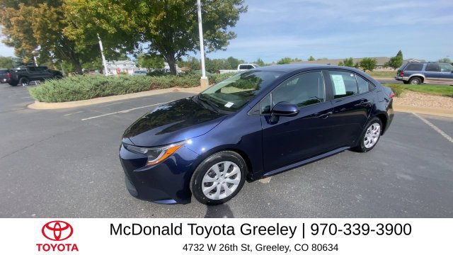 Used 2025 Toyota Corolla LE FWD image 4