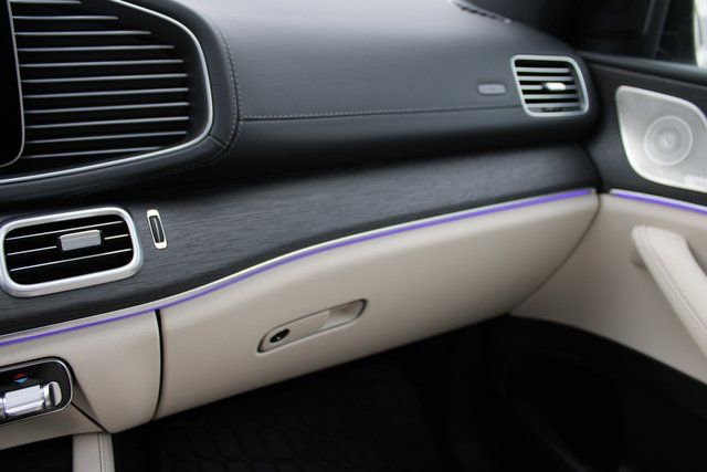 New 2026 Mercedes-Benz GLS 450 4MATIC image 34