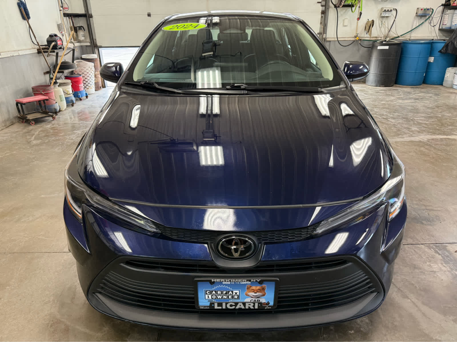 Used 2024 Toyota Corolla LE image 2