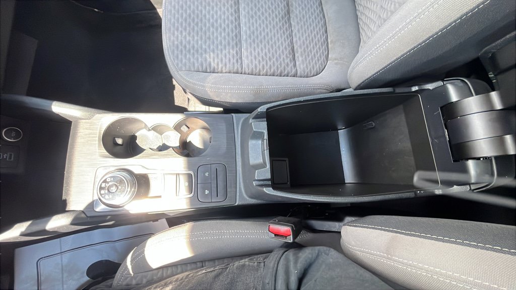 Used 2021 Ford Escape SE w/ SE Sport Appearance Package FWD image 13