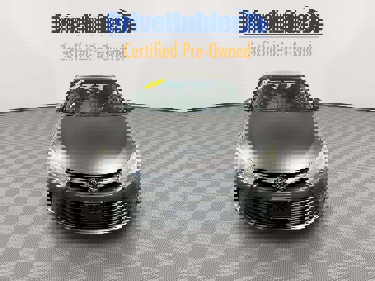 Used 2015 Toyota Camry SE image 3