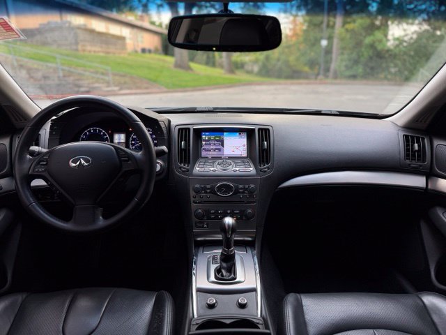 Used 2012 INFINITI G37 Journey w/ Premium Pkg RWD image 21