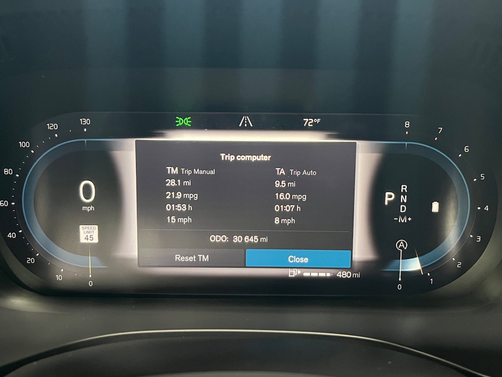 Used 2022 Volvo XC60 B5 Inscription image 14