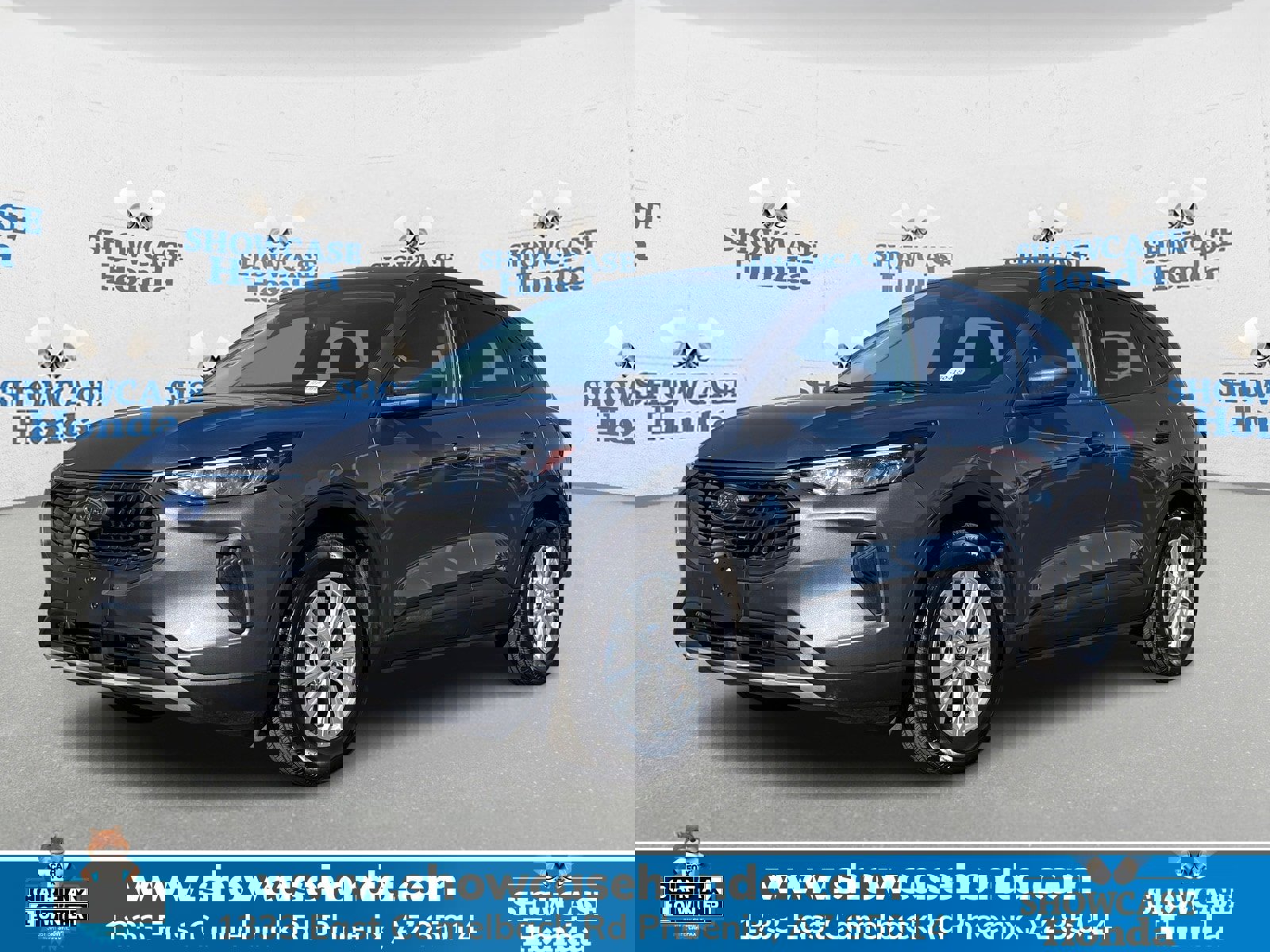 Used 2025 Ford Escape Active w/ Cold Weather Package image 1