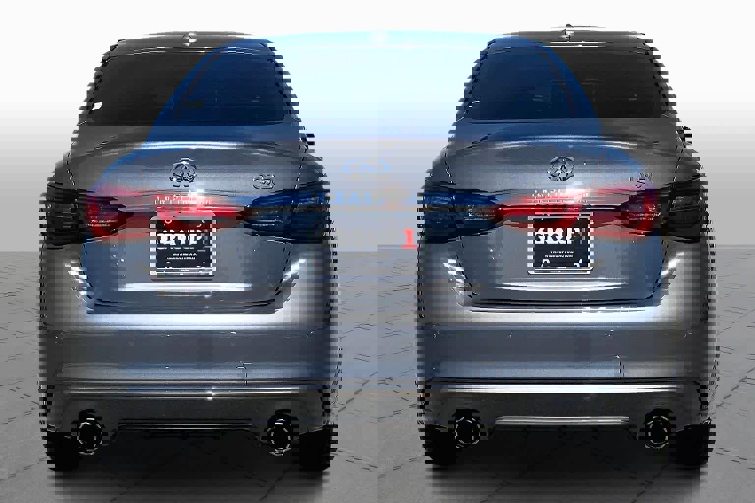 Used 2022 INFINITI Q50 Luxe w/ Cargo Package image 5