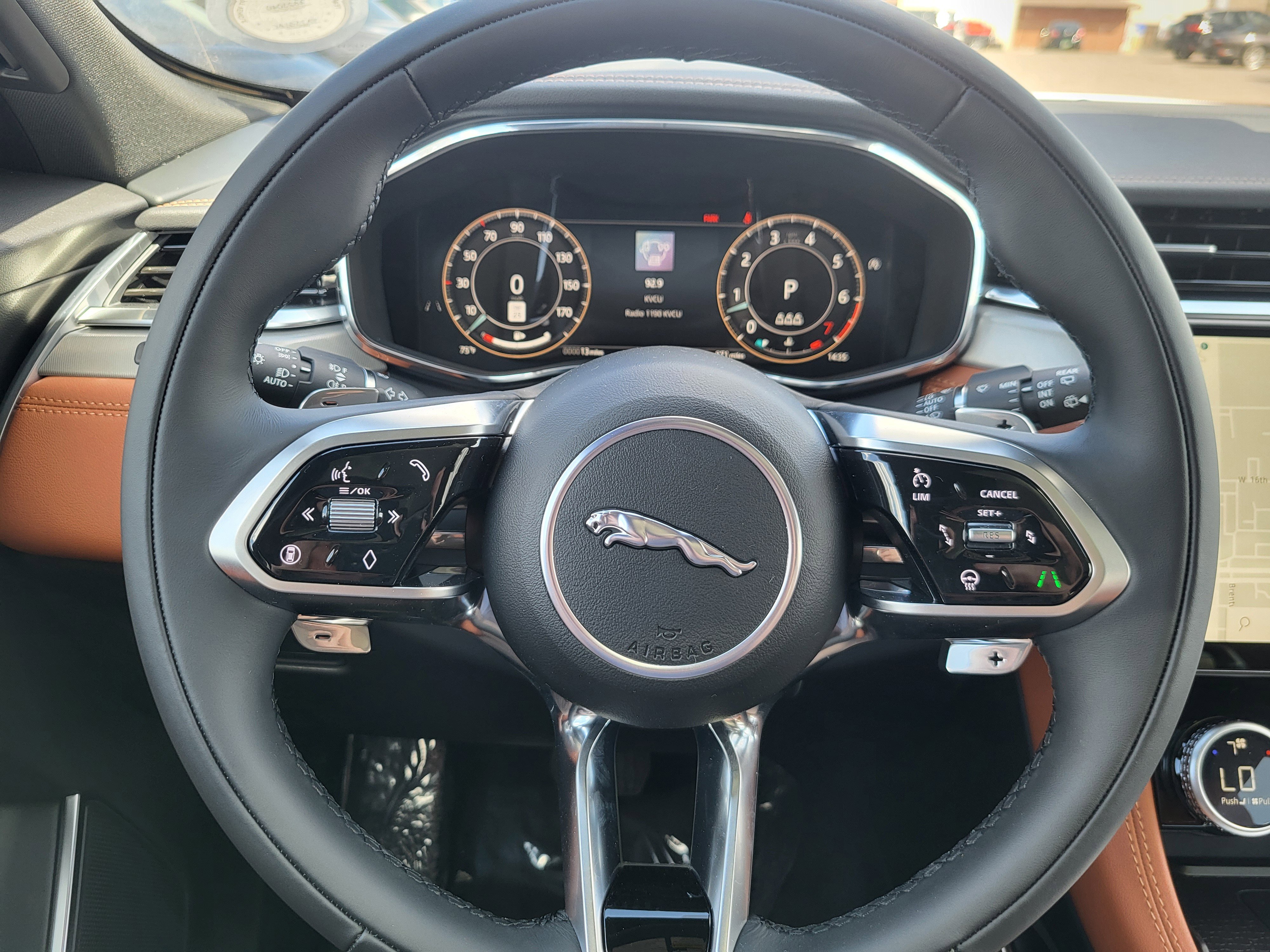 New 2026 Jaguar F-PACE R-Dynamic S image 7