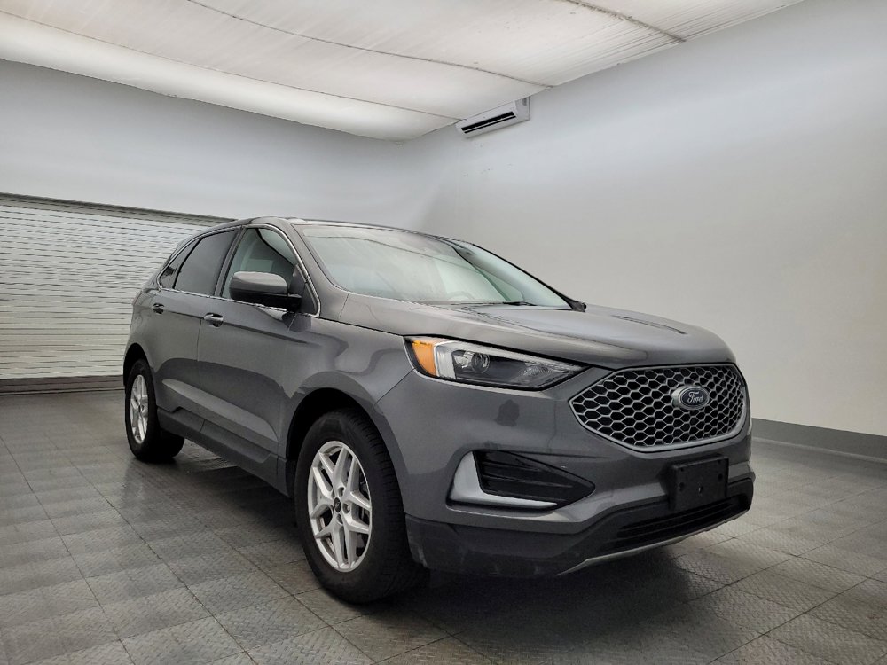 Used 2023 Ford Edge SEL image 13