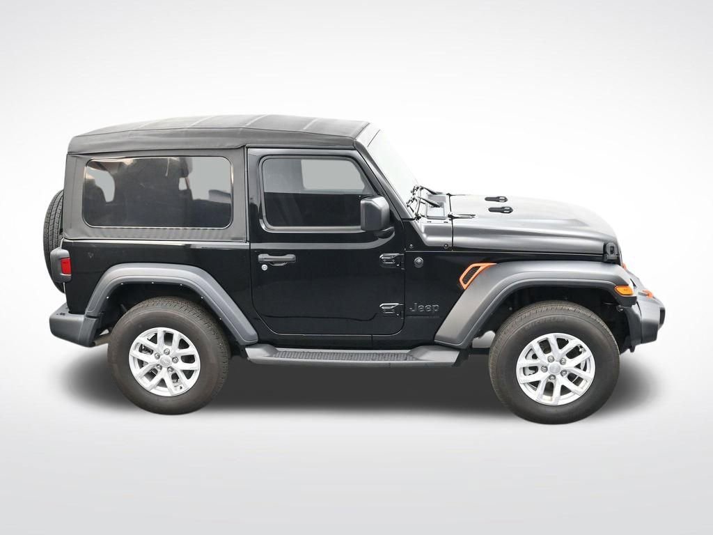 Used 2023 Jeep Wrangler Sport S image 19