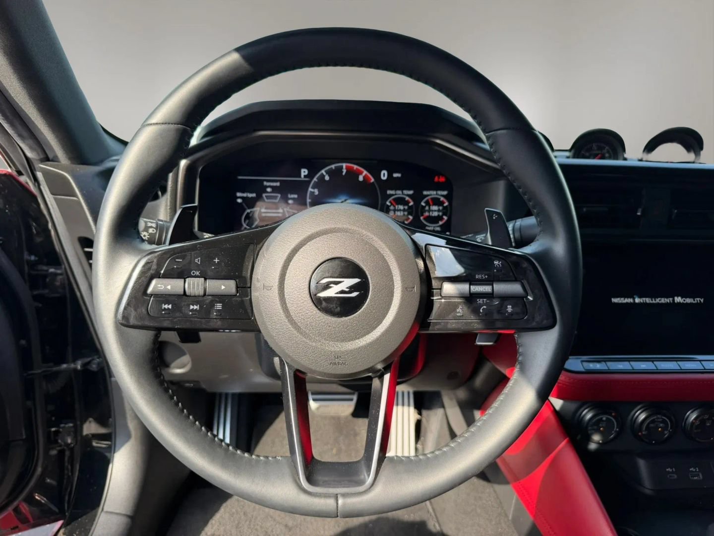 Used 2024 Nissan Z Performance w/ Floor Mat Package RWD image 17