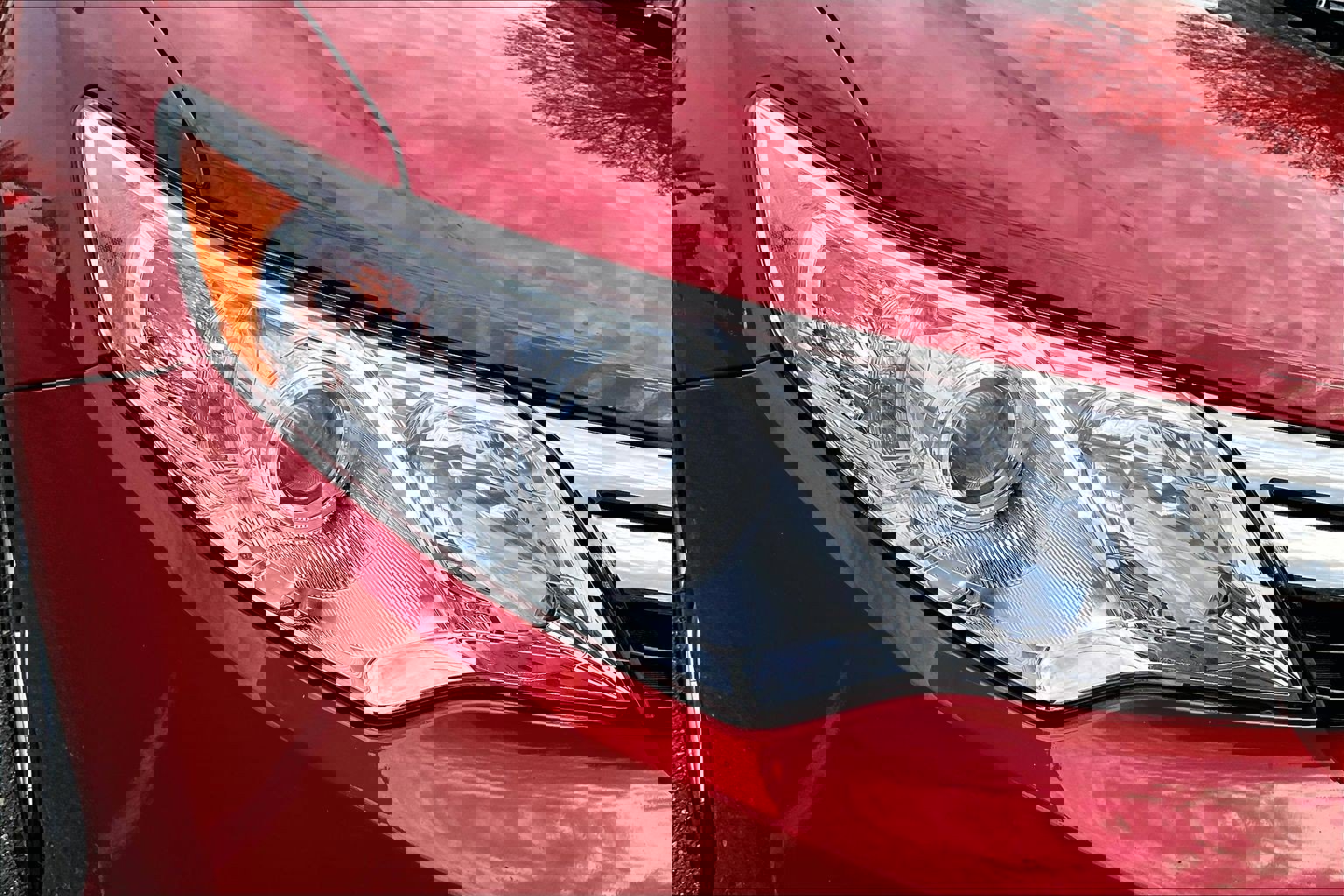 Used 2012 Toyota Camry LE image 26