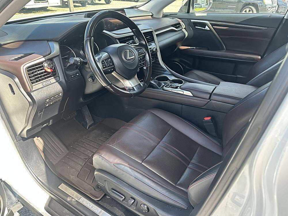 Used 2018 Lexus RX 450hL Luxury w/ Accessory Package image 9