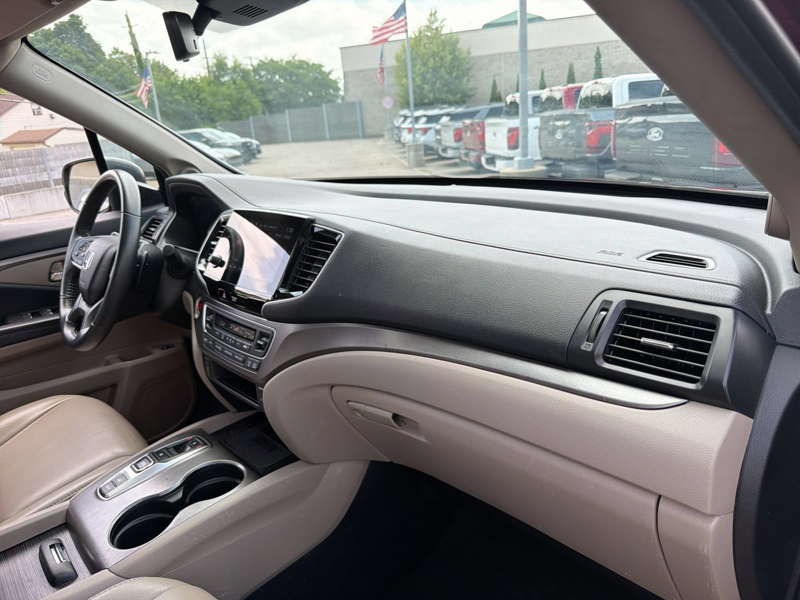 Used 2022 Honda Pilot Special Edition image 15