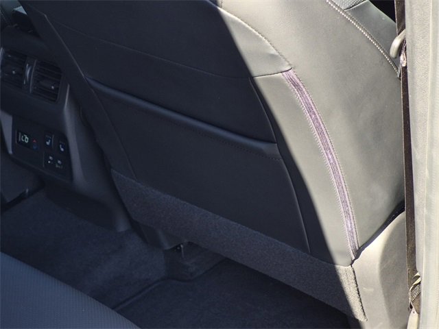 Used 2023 Nissan Rogue Platinum w/ Platinum Premium Package image 18